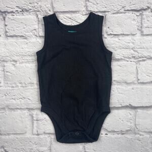 C0082 Garanimals black size 6-9 mo